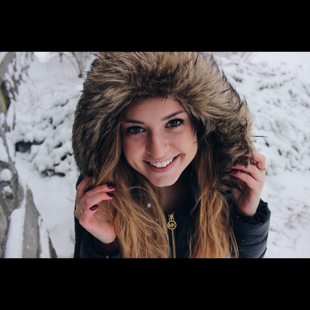 Meet your Posher, Maddie